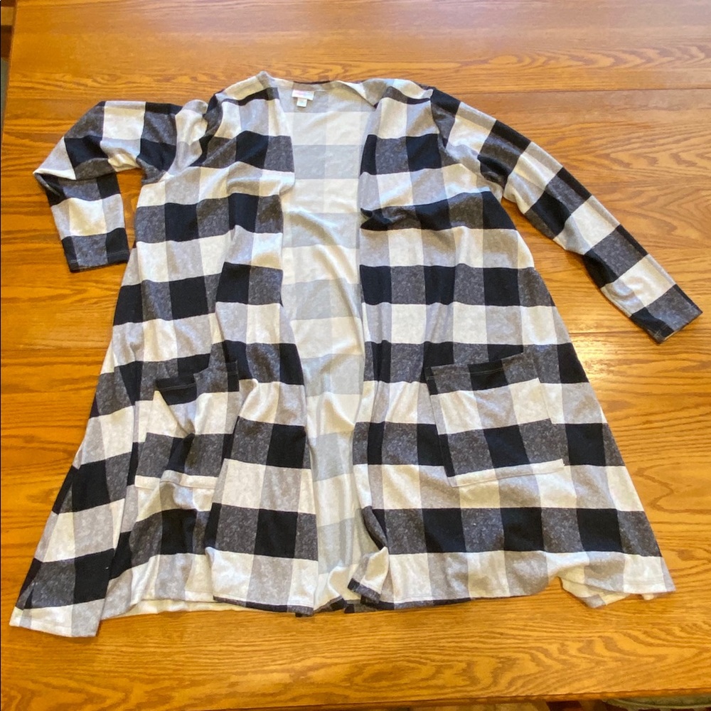 Lularoe Caroline